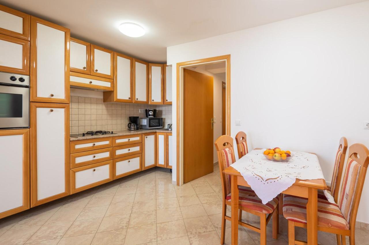 Sunny Vista Apartment Omiš Εξωτερικό φωτογραφία